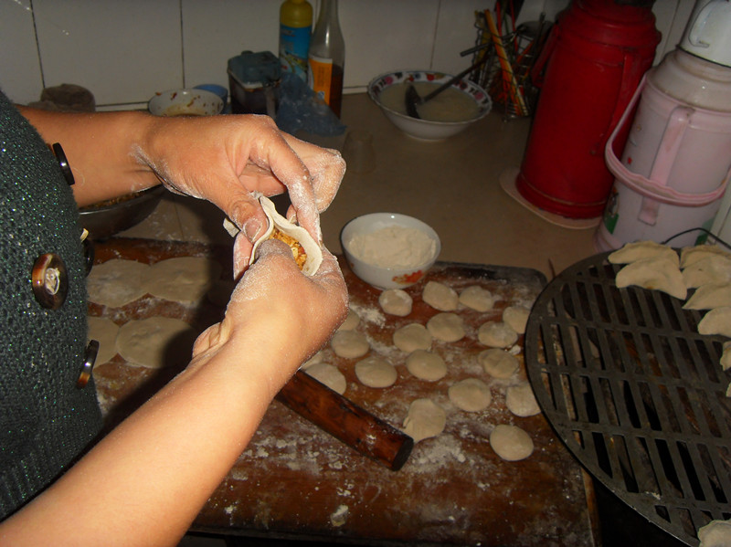 包饺子