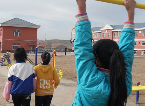 我是否和燕子走同一条路？