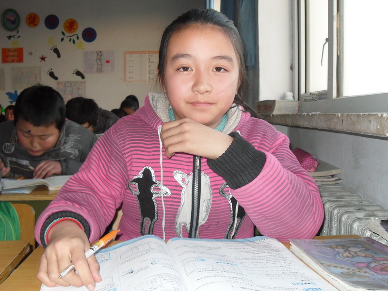 我常想起他的那双眼睛